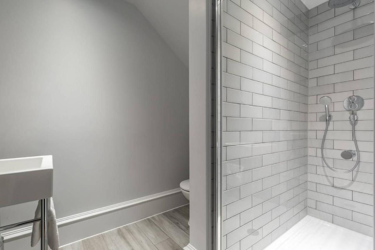 Joivy Luxurious 2Br Home Near Haymarket Station Эдинбург Экстерьер фото